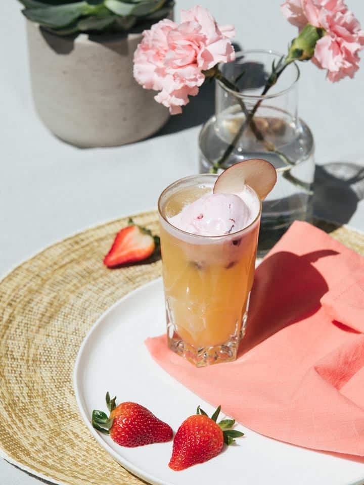 Strawberry, pineapple and apple float