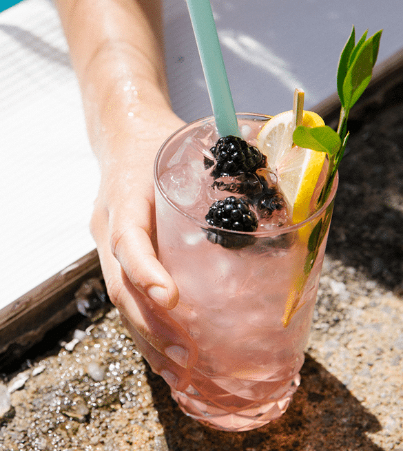 Cranberry sangria